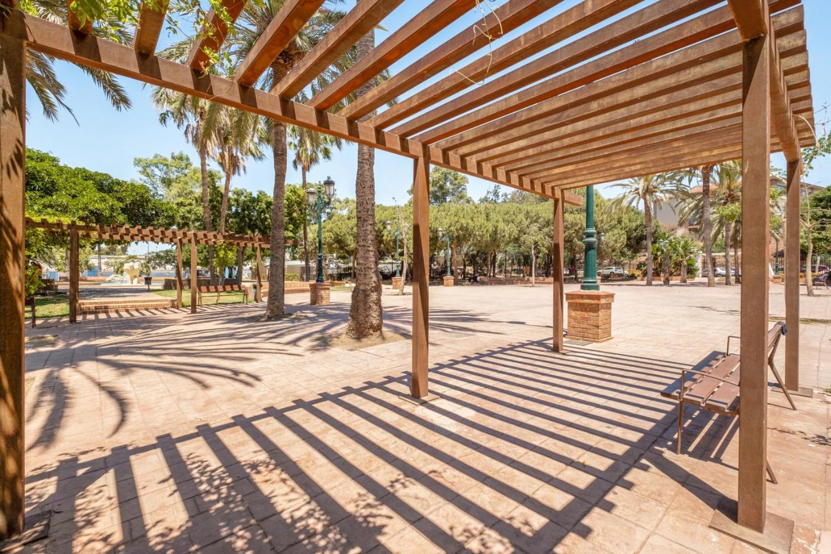 Apartamento En La Playa Con Terraza マラガ エクステリア 写真