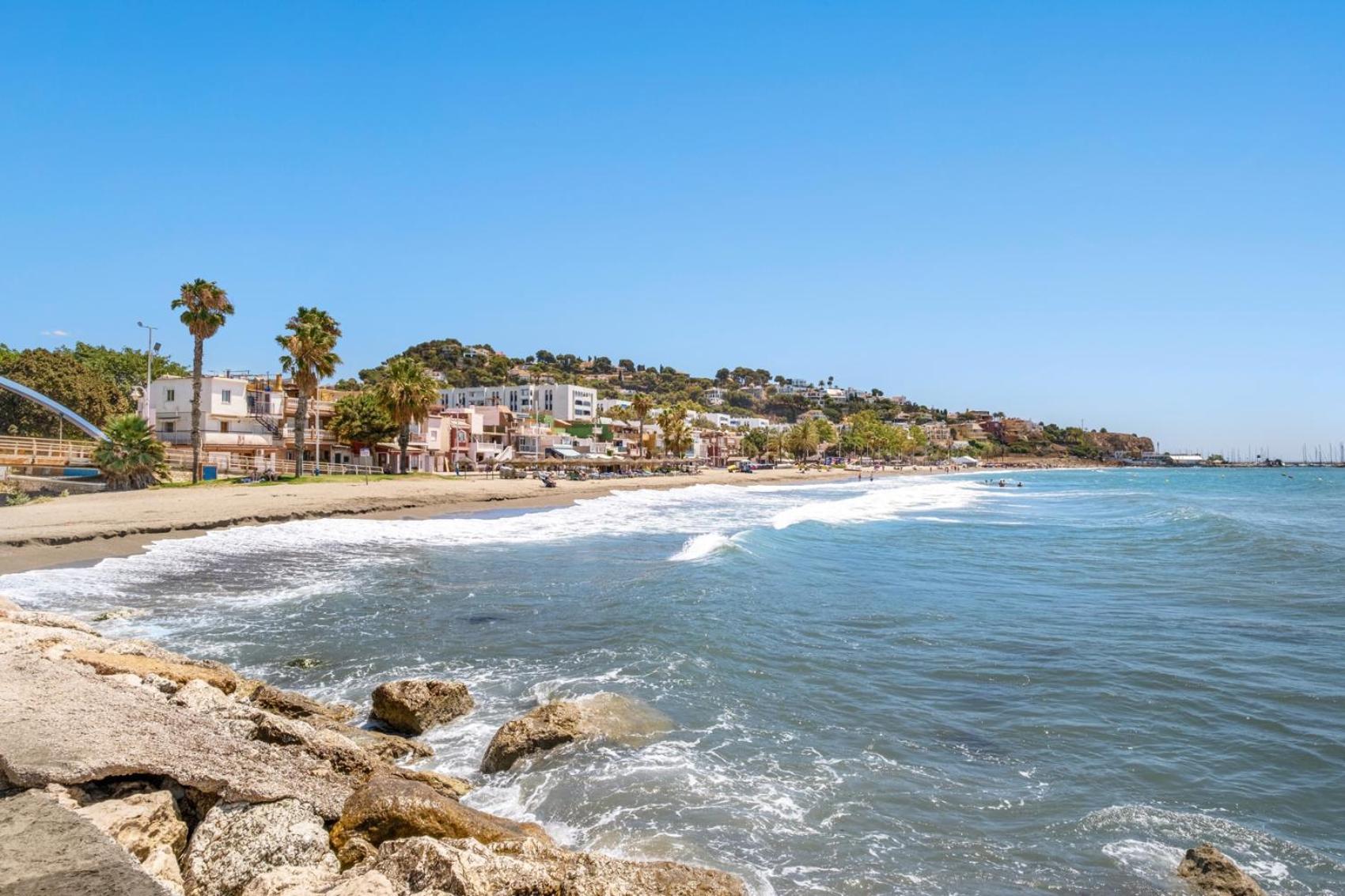 Apartamento En La Playa Con Terraza マラガ エクステリア 写真